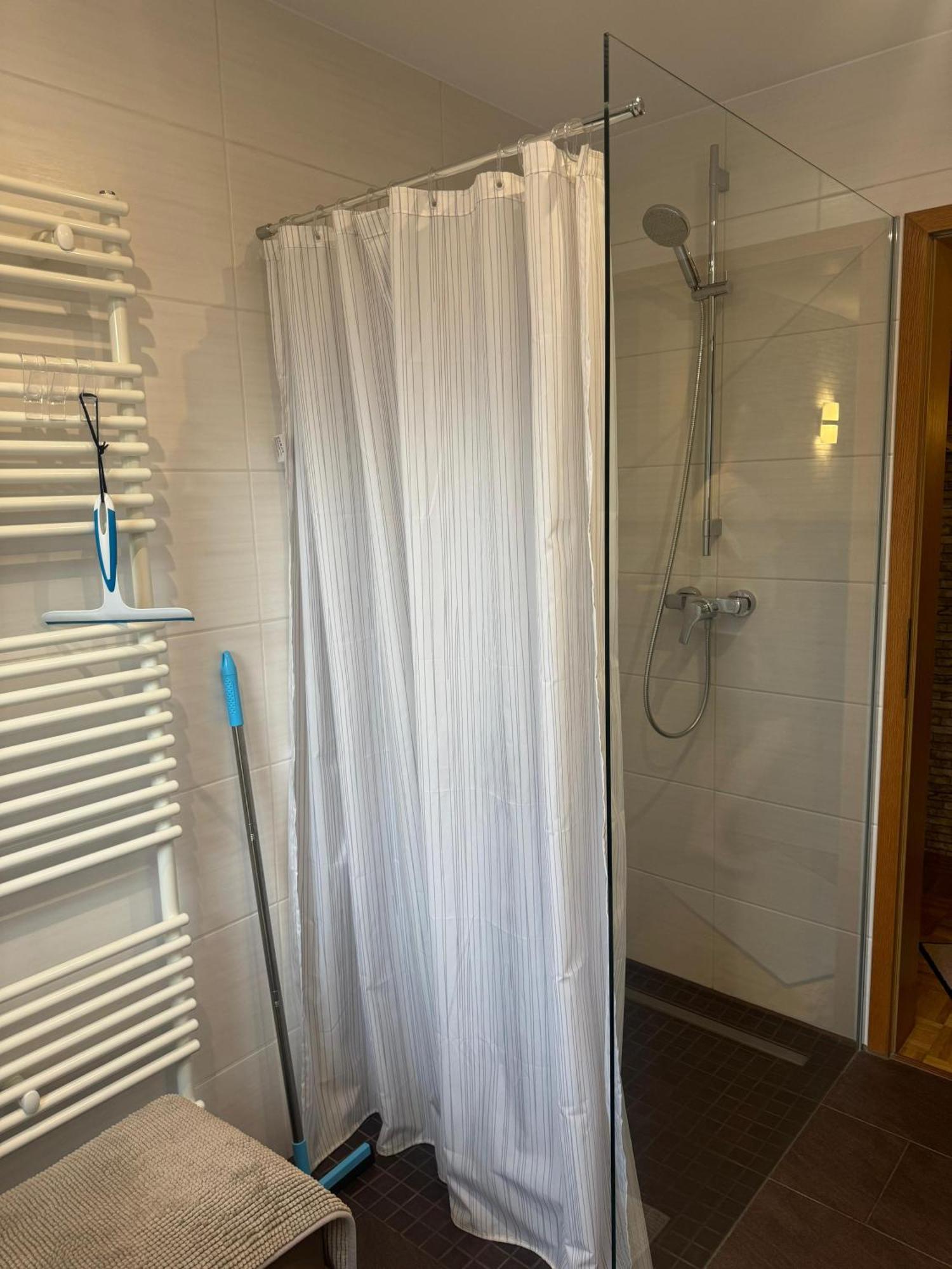 Gemuetliche Wohnung Koelner Norden Esterno foto